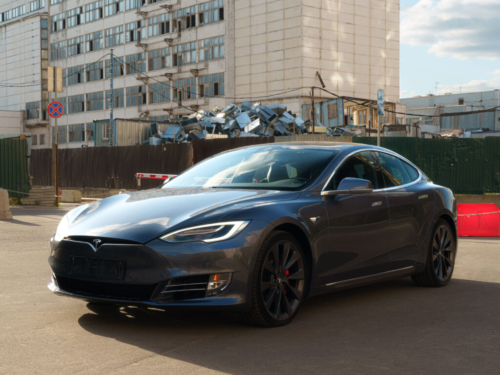 Tesla Model S Performance